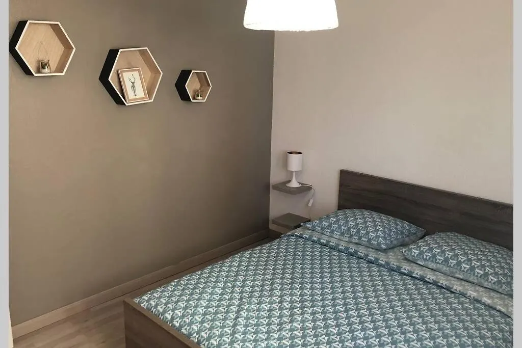 Appartement Cosy Avec Jardin A Blagnac. Apartment Blagnac